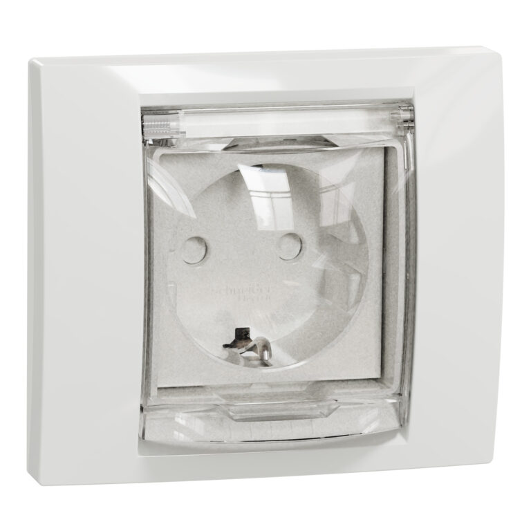 1 utičnica sa poklopcem IP44